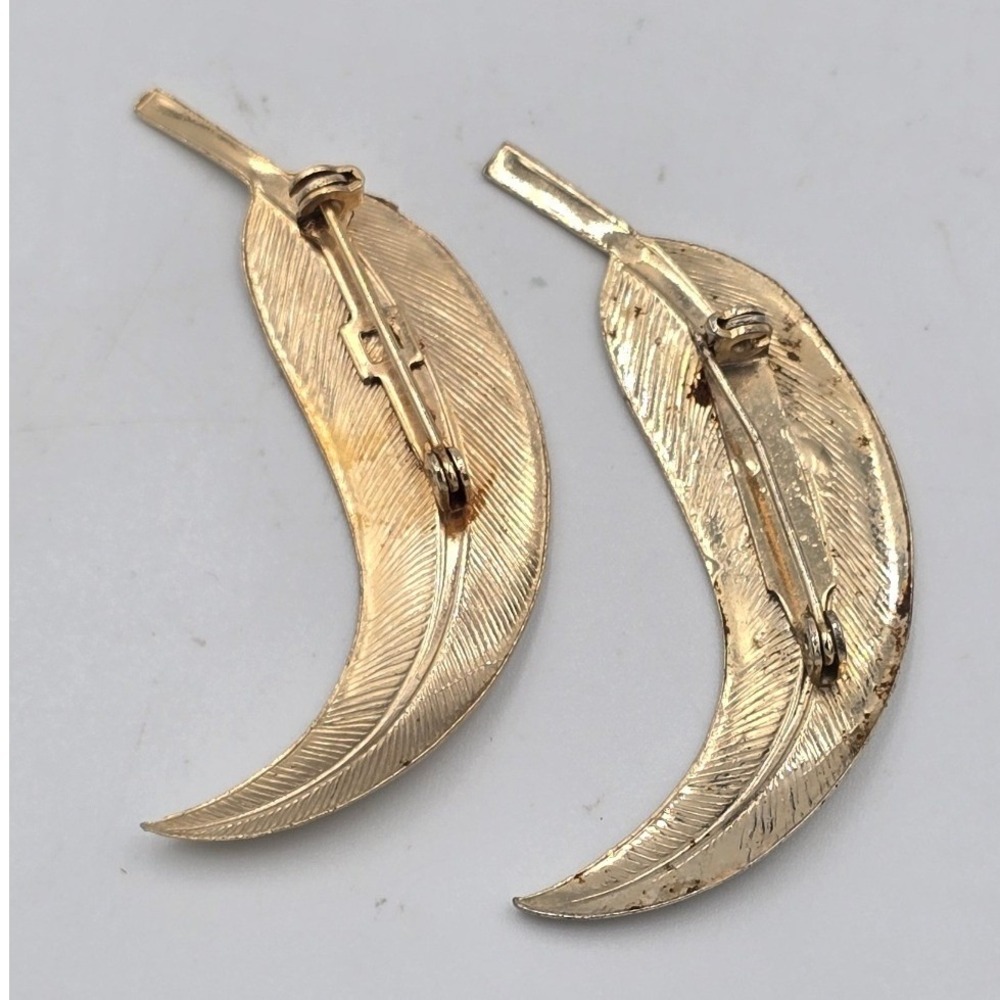 Unbranded Brooch Set Women OS Gold Good Vintage Textured Leaf Pair Pins